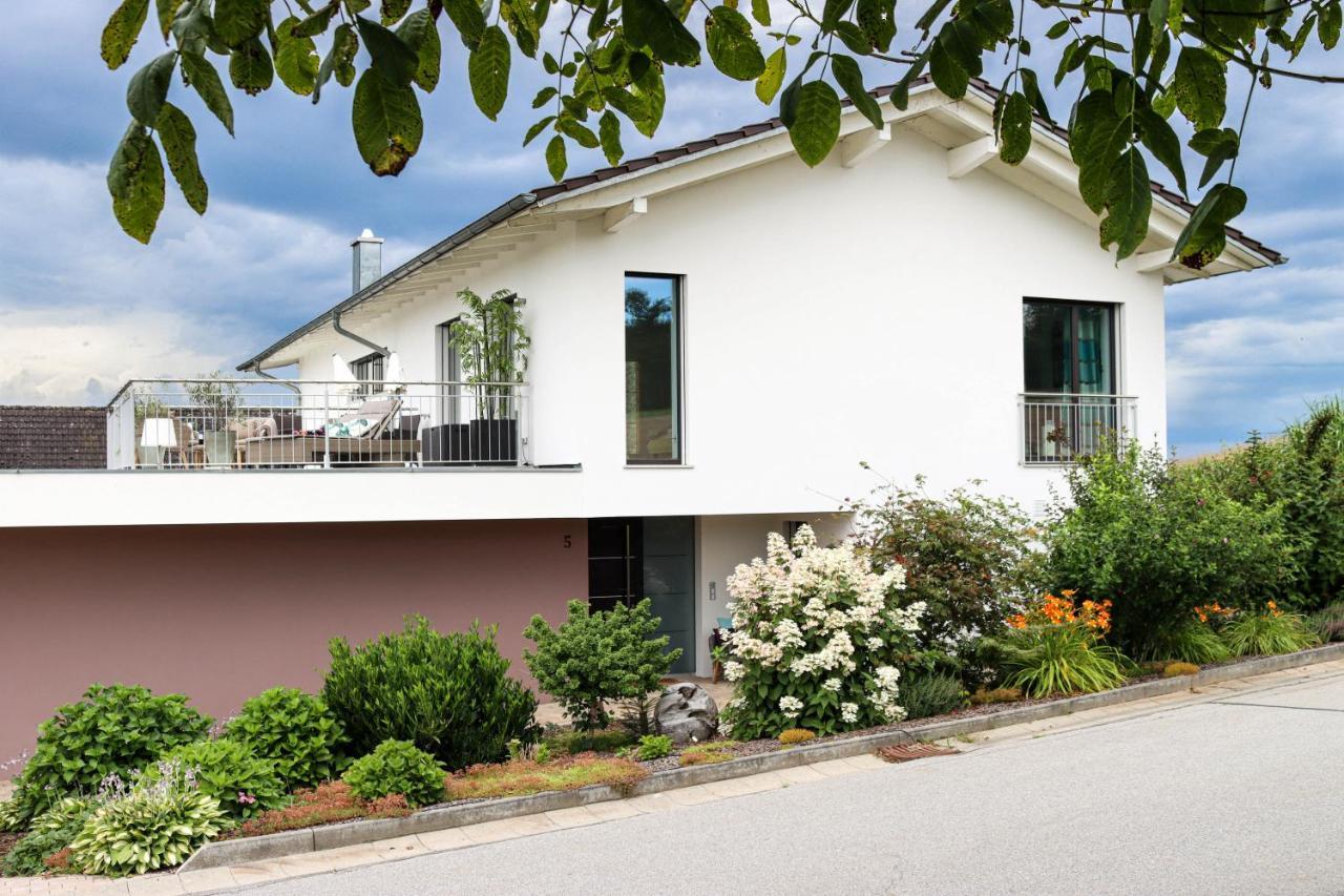 Moderne Ferienwohnung Naehe Bad Griesbach, Haarbach Luaran gambar