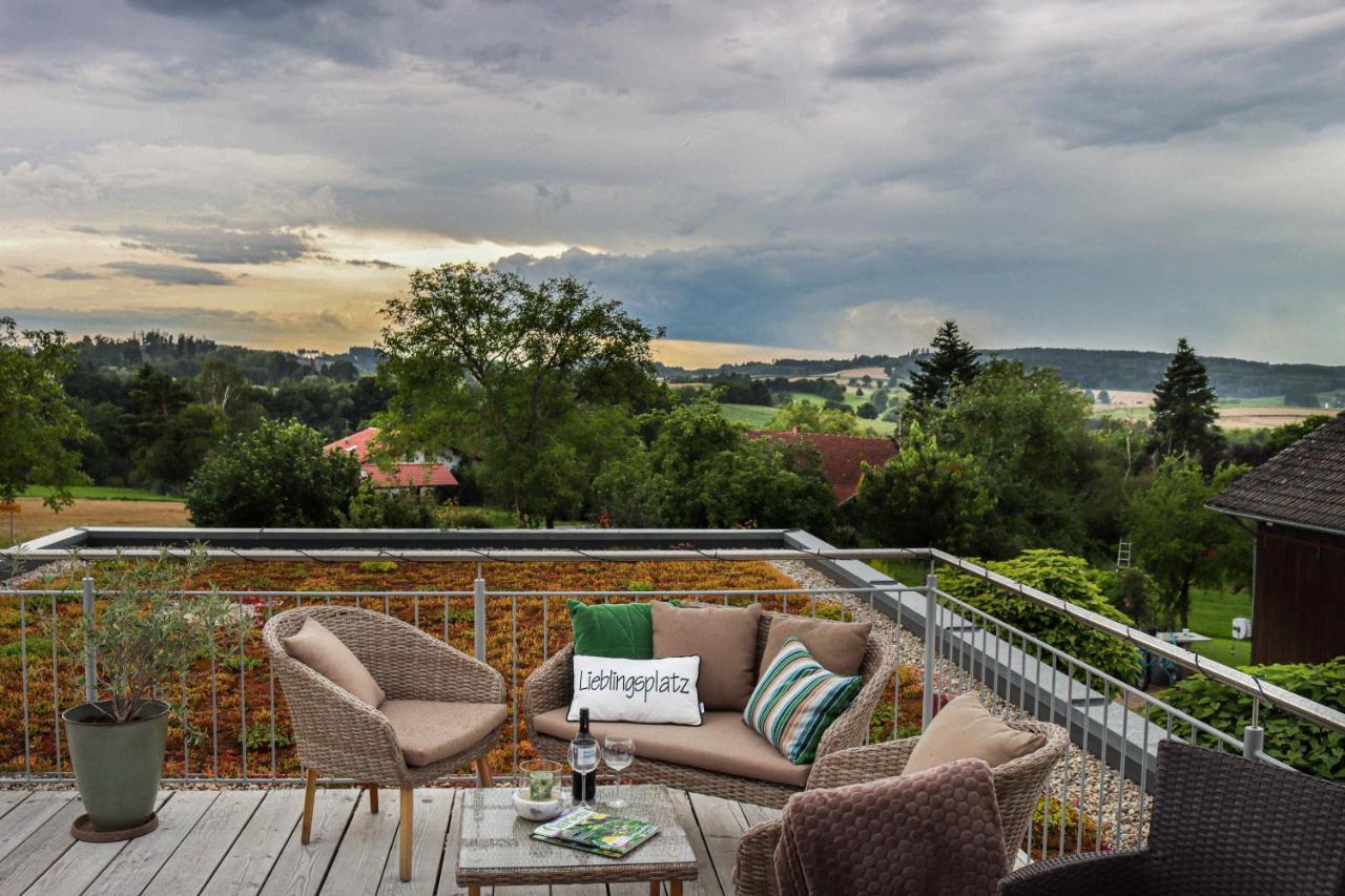 Moderne Ferienwohnung Naehe Bad Griesbach, Haarbach Luaran gambar
