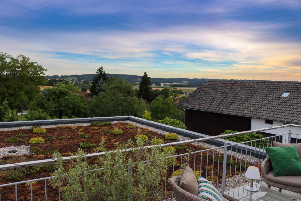 Moderne Ferienwohnung Naehe Bad Griesbach, Haarbach Luaran gambar